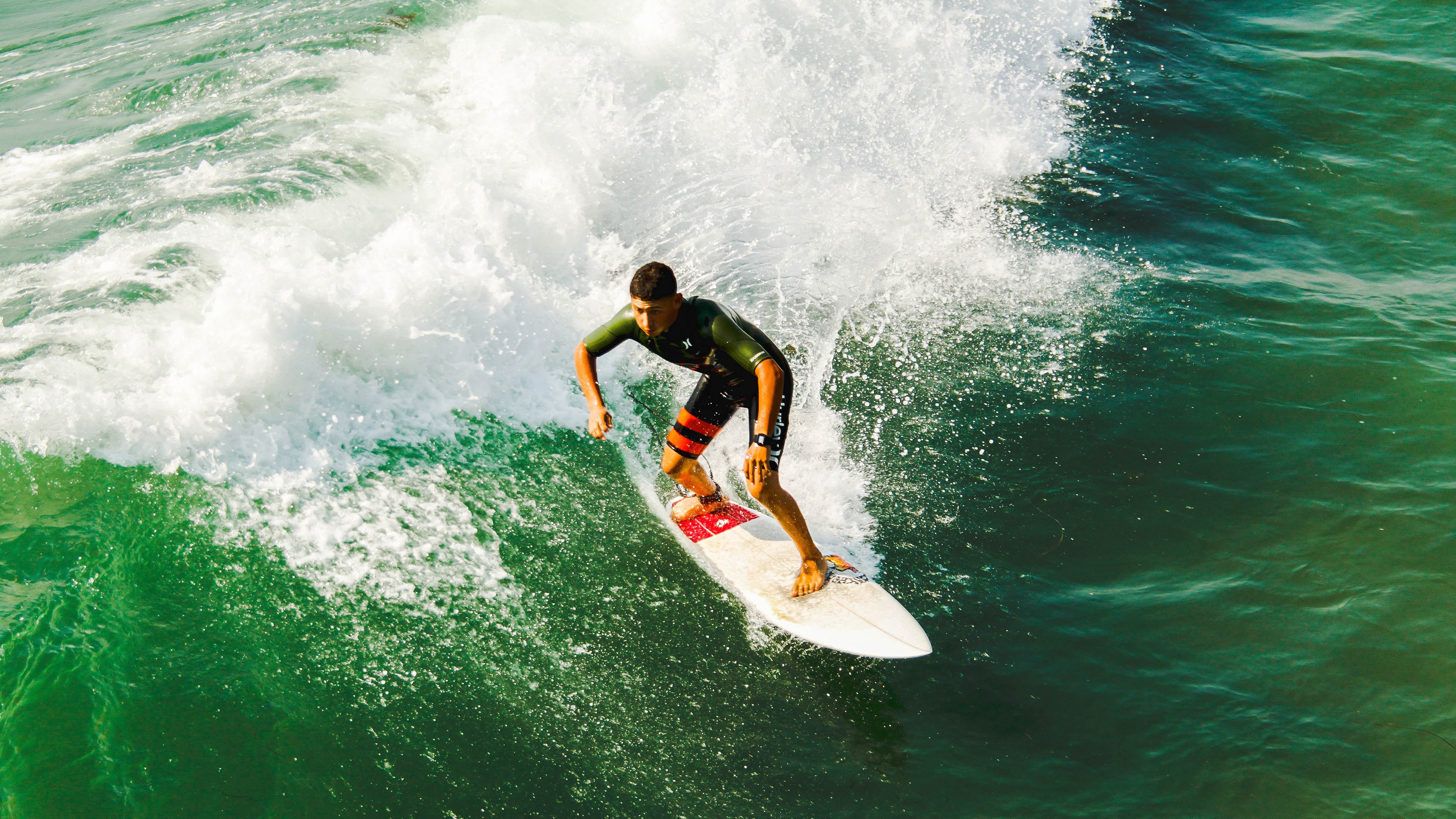 在“逆转”战役中，蒂伊多次用“攻防转换”帮助球队稳住局面！